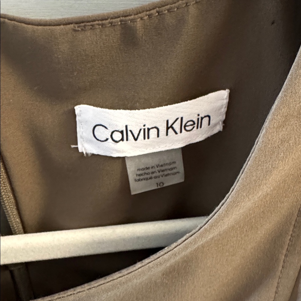 NWT Calvin Klein Olive Dress - Size 10 - Picture 3 of 9